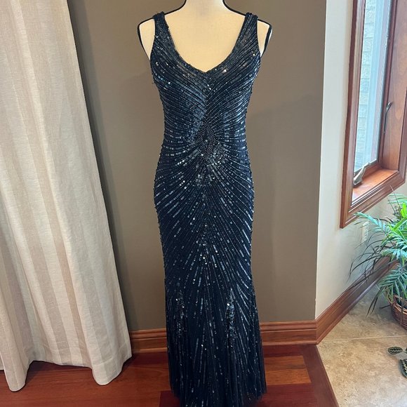 Aidan Mattox Dresses & Skirts - NWT Aidan Mattox Navy Blue Sequin Cocktail Gown, Size 6